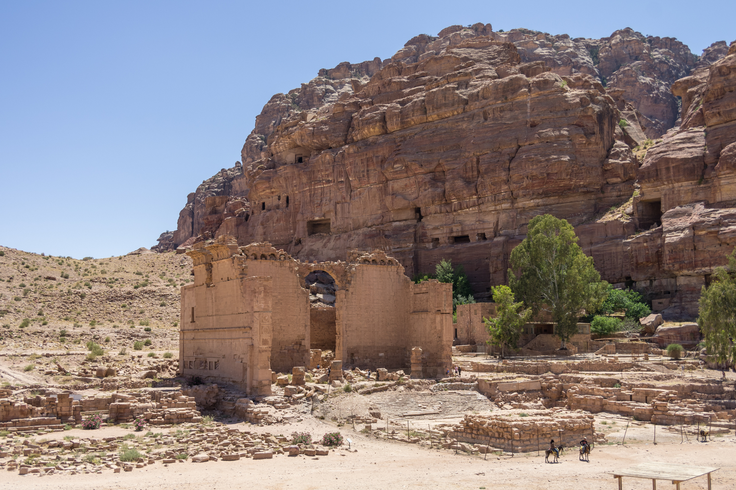 qasr al-kharranah (3).webp